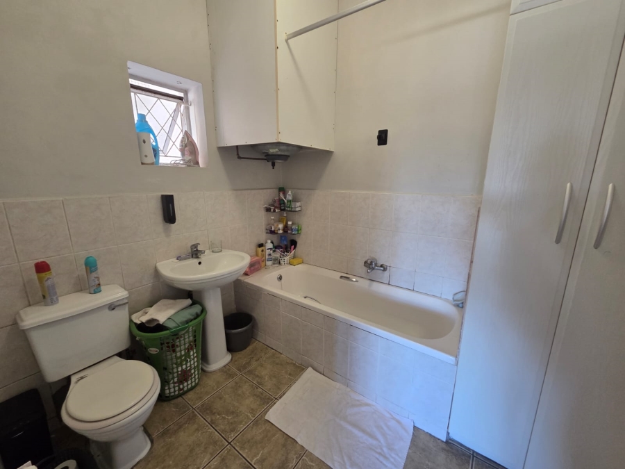 1 Bedroom Property for Sale in Humewood Eastern Cape